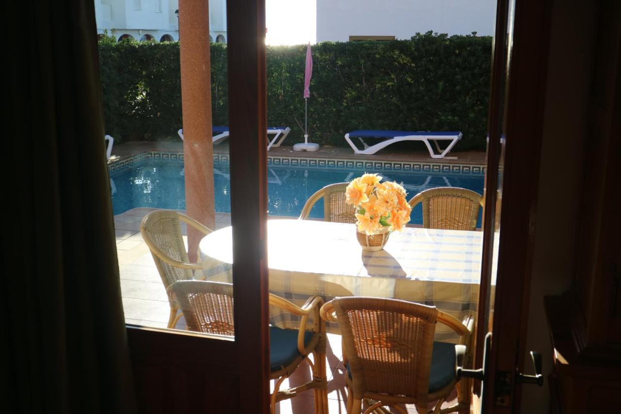 Spectacular Villa With Swimmingpool In Cala Blanca Cala Blanca  Zewnętrze zdjęcie